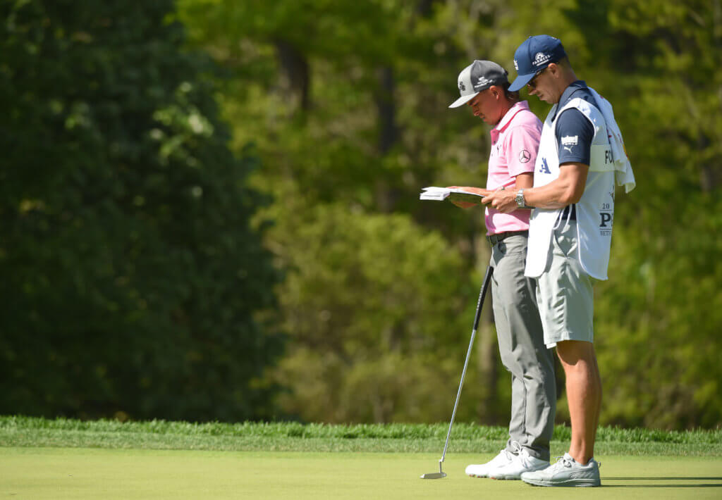 FAQ: How do you become a PGA Tour caddie? - Caddie Network