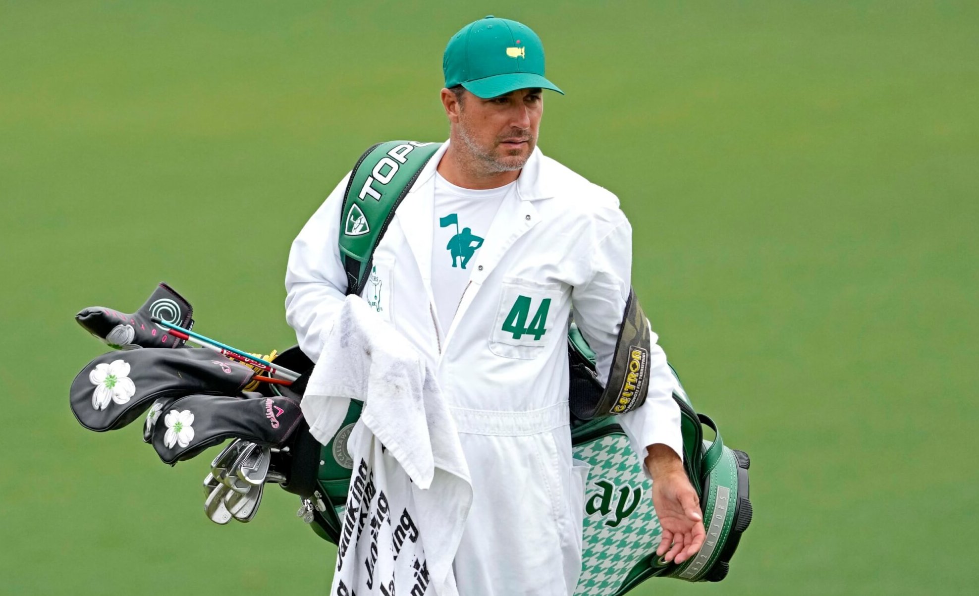 Photos Caddies at the 2022 Masters Tournament Caddie Network